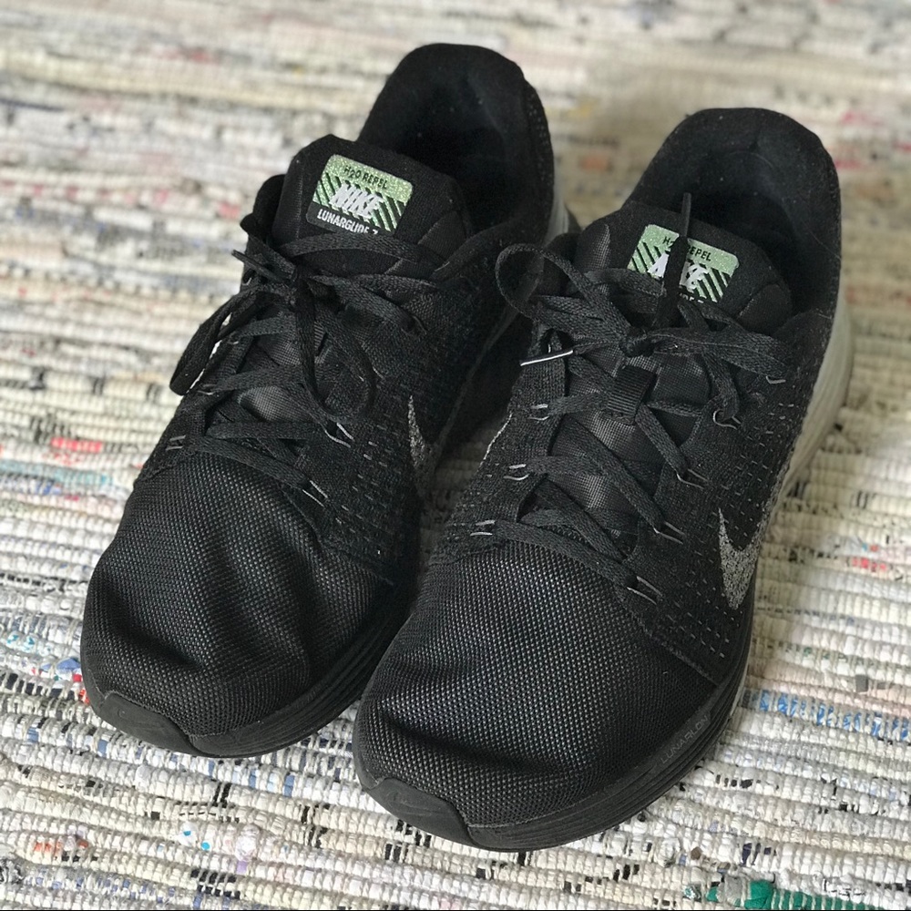 Black Nike Running Sneakers - LunarGlide 7 Size 11